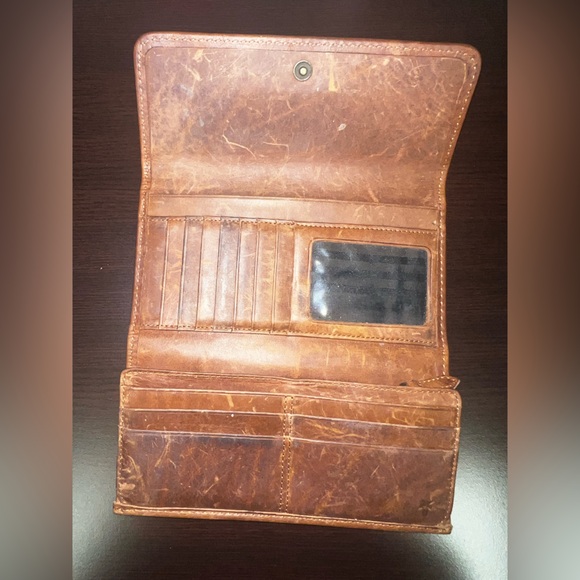 Frye Melissa Trifold Leather Brown Leather - Picture 3 of 9